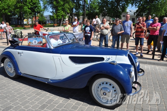Rajd zabytkowych samochodów - 24 maja 2014 Łęczna