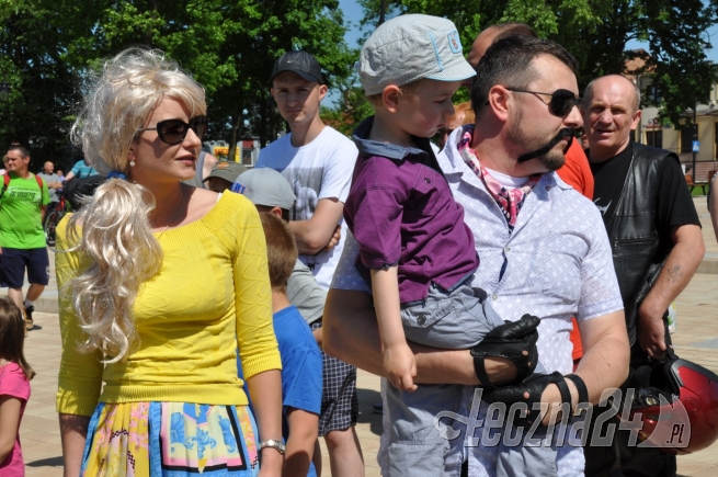 Rajd zabytkowych samochodów - 24 maja 2014 Łęczna