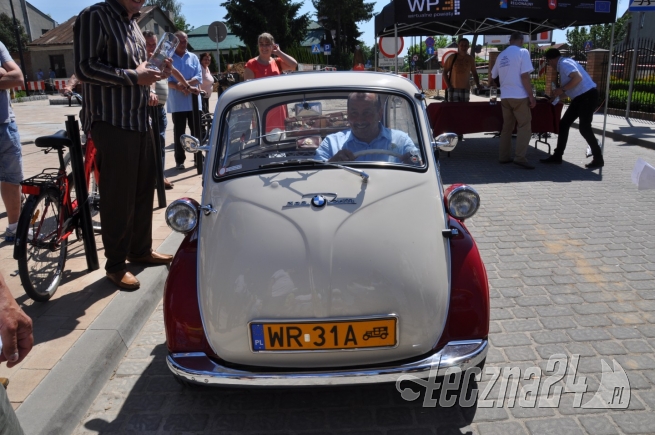 Rajd zabytkowych samochodów - 24 maja 2014 Łęczna