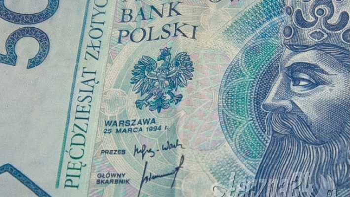 Uwaga na oszustów! Chcą tysięcy złotych za coś, co ZUS robi za darmo